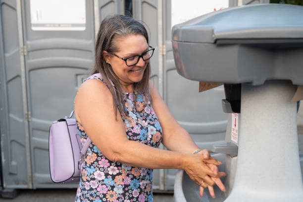 Best High-end porta potty rental  in Collinsville, AL